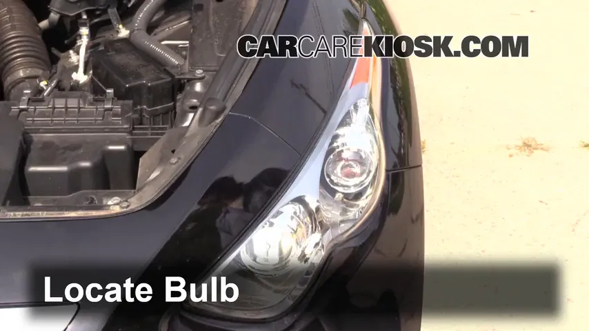2013 Infiniti FX37 3.7L V6 Lights Turn Signal - Front (replace bulb)